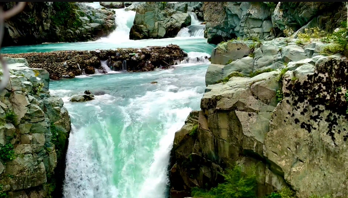 Aharbal Waterfall, Kashmir